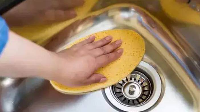 Lavabo tıkanıklığına pet şişe çözümü! Usta çağırmaya gerek yok 11